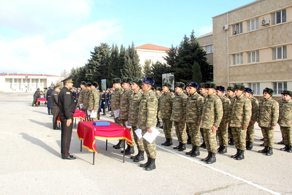 “Ehtiyat zabit hazırlığı kursu”nun buraxılış mərasimi keçirildi - FOTO/VİDEO